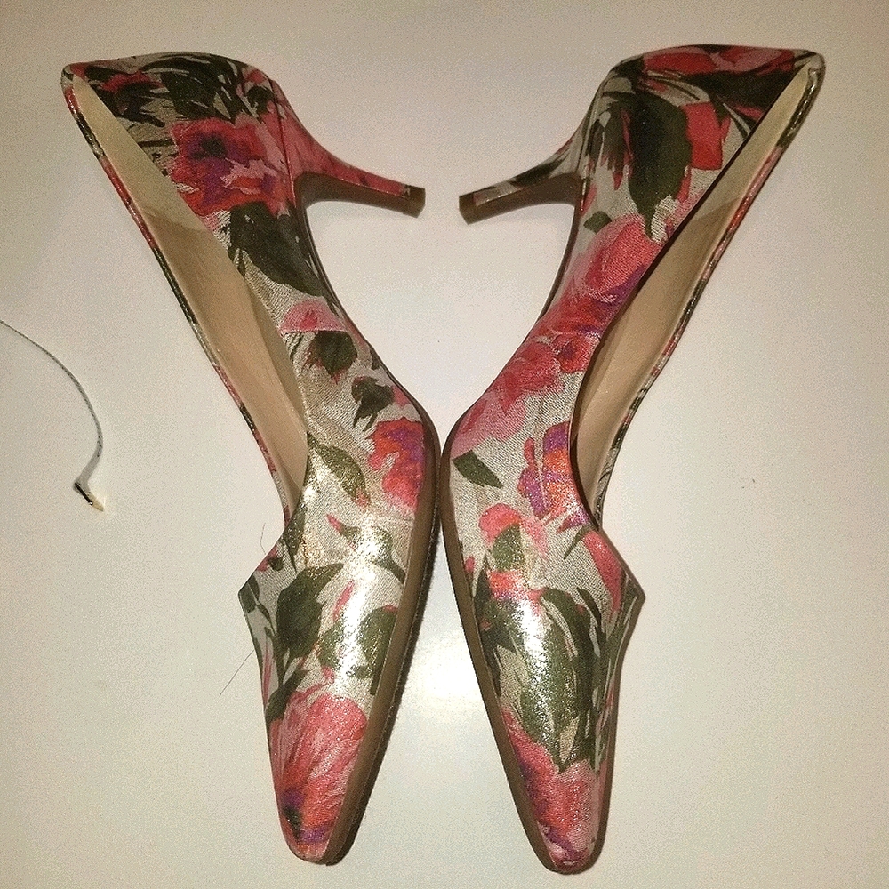 Isaac Mizrahi HEELS SEXY PUMPS WOMANS SHOES SIZE 7